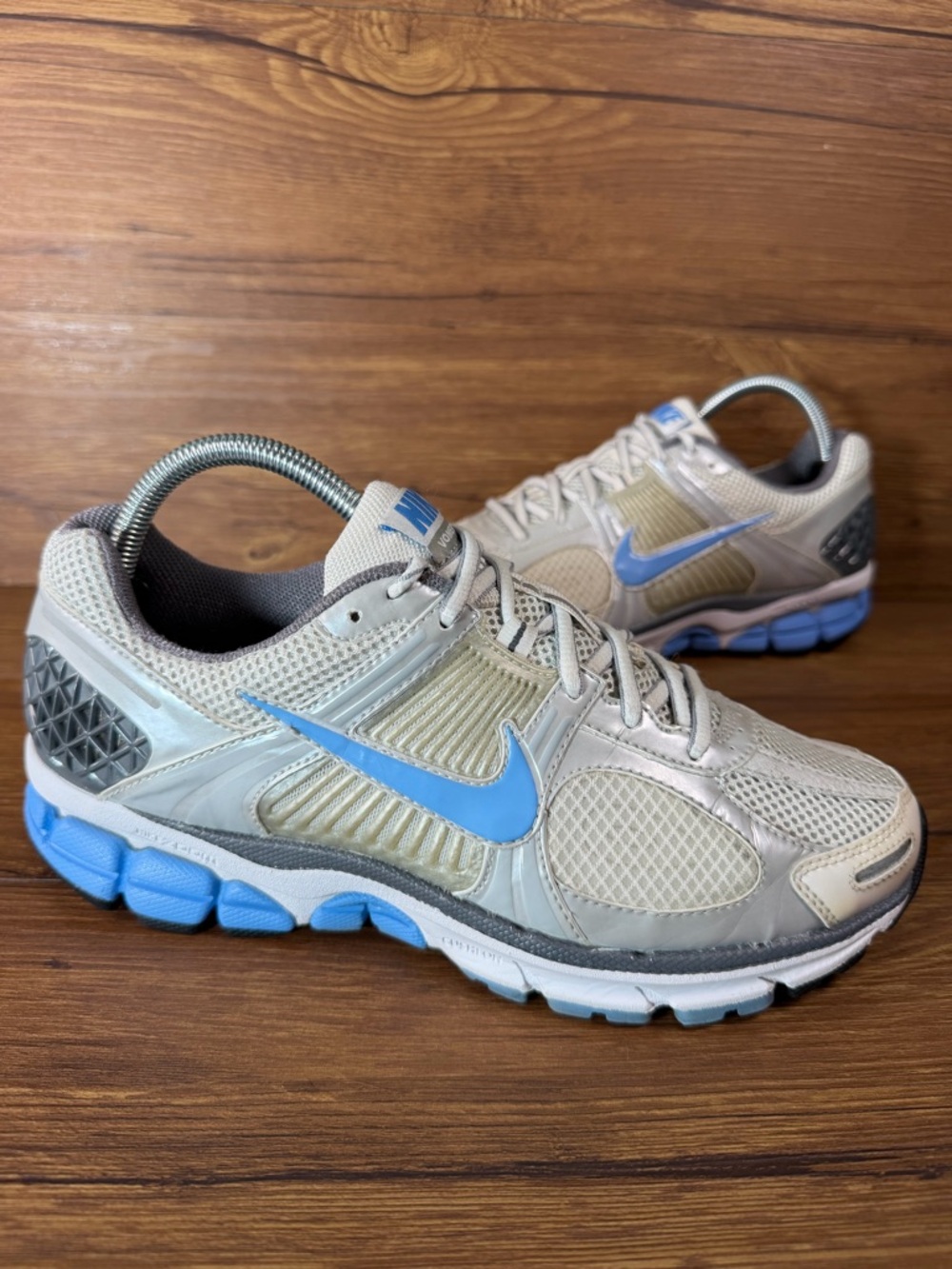 Nike Women’s Zoom Vomero 5 Running Shoes Athletic Sneakers Size 9.5 Vintage